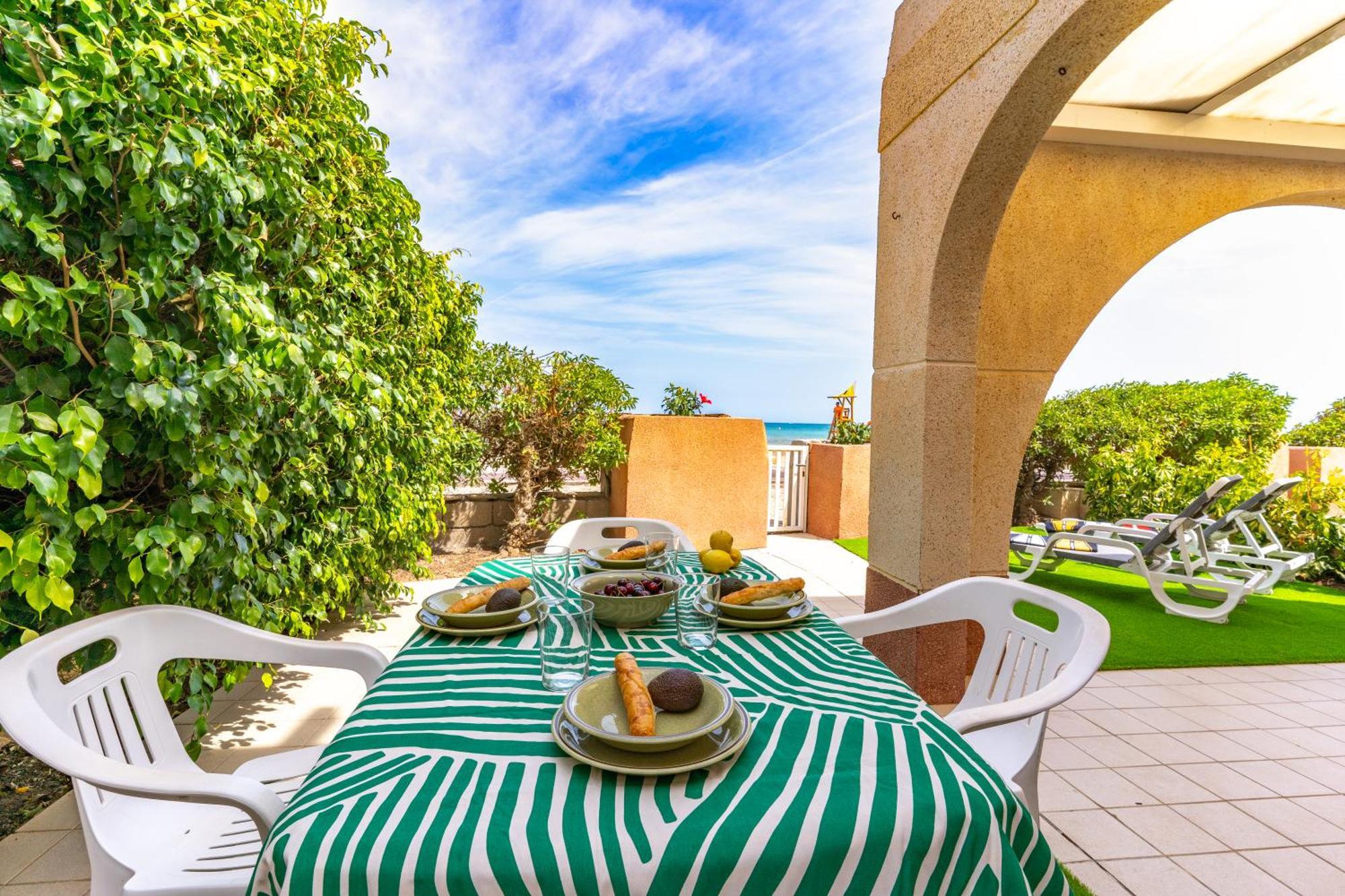 Beachhouse Playa R&R Roquetas de Mar Ngoại thất bức ảnh