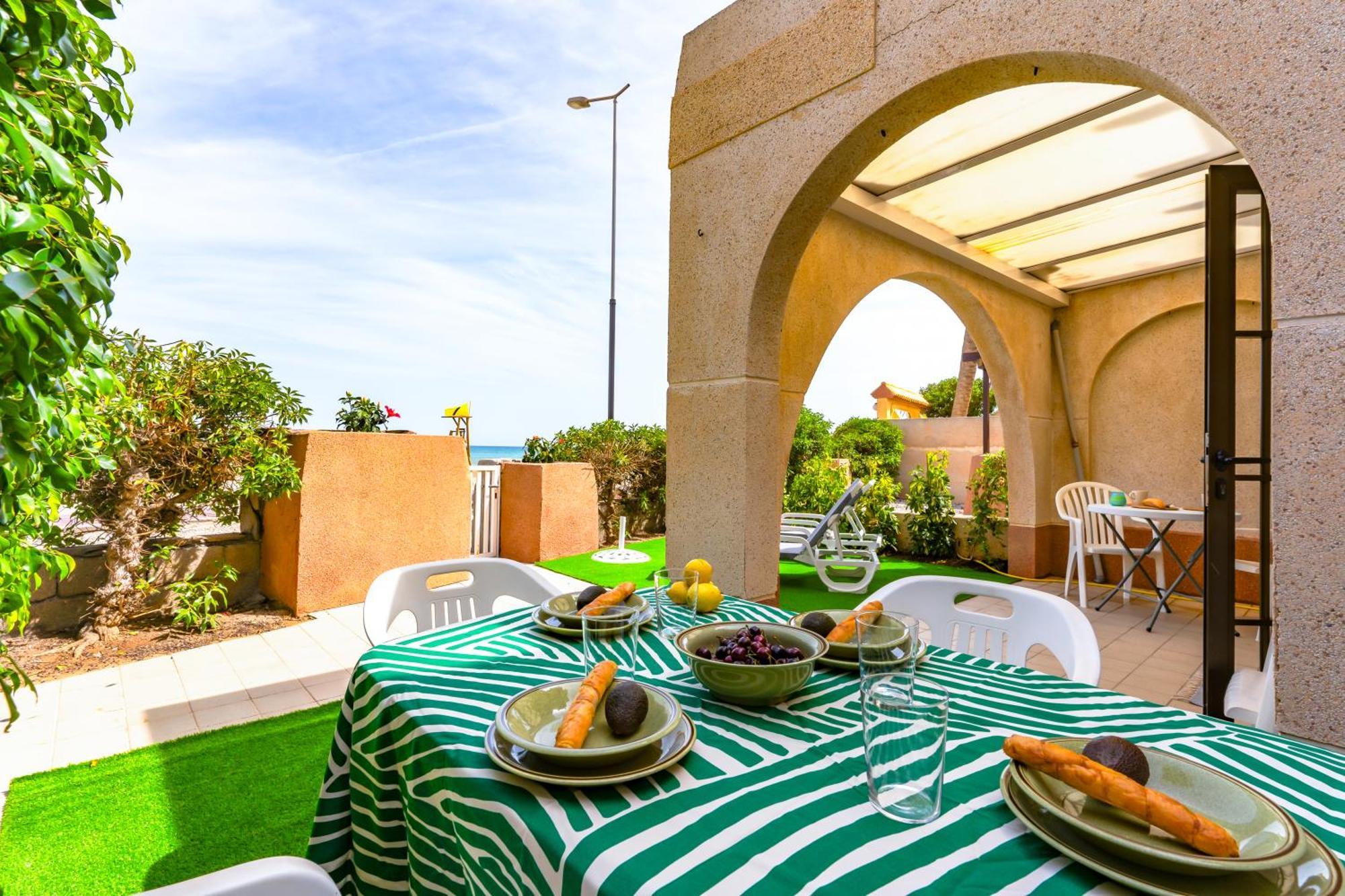 Beachhouse Playa R&R Roquetas de Mar Ngoại thất bức ảnh