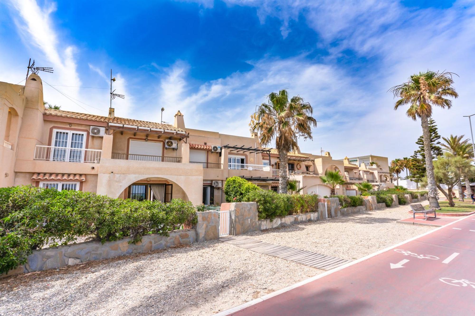 Beachhouse Playa R&R Roquetas de Mar Ngoại thất bức ảnh