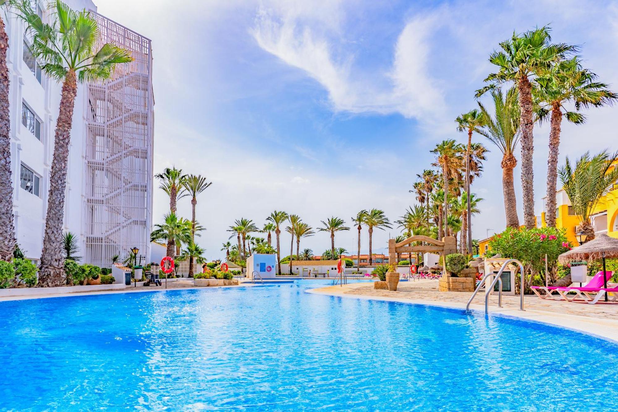 Beachhouse Playa R&R Roquetas de Mar Ngoại thất bức ảnh