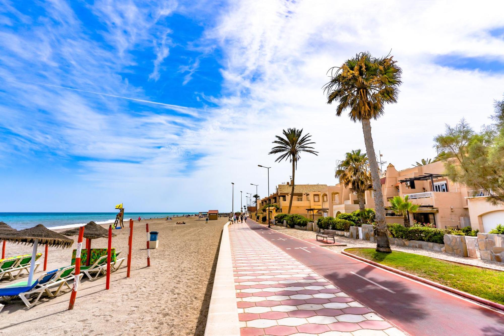 Beachhouse Playa R&R Roquetas de Mar Ngoại thất bức ảnh
